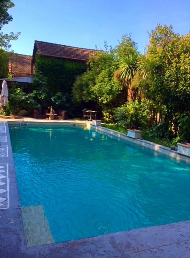 Le 17 Hotell Courthézon Exteriör bild
