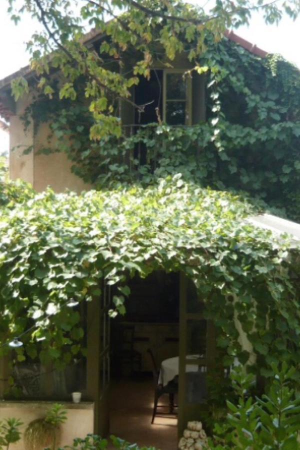 Le 17 Hotell Courthézon Exteriör bild